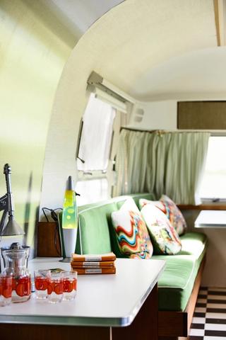 Airstream_08.jpg