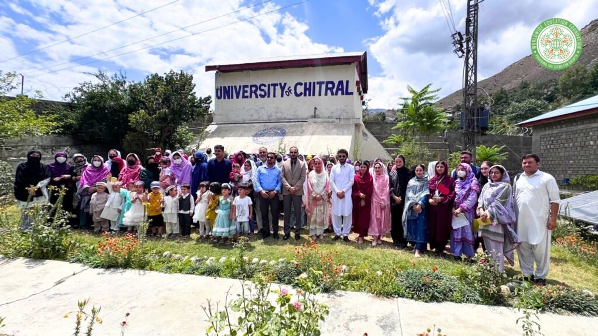 Closing ceremony at the University of Chitral refresher training