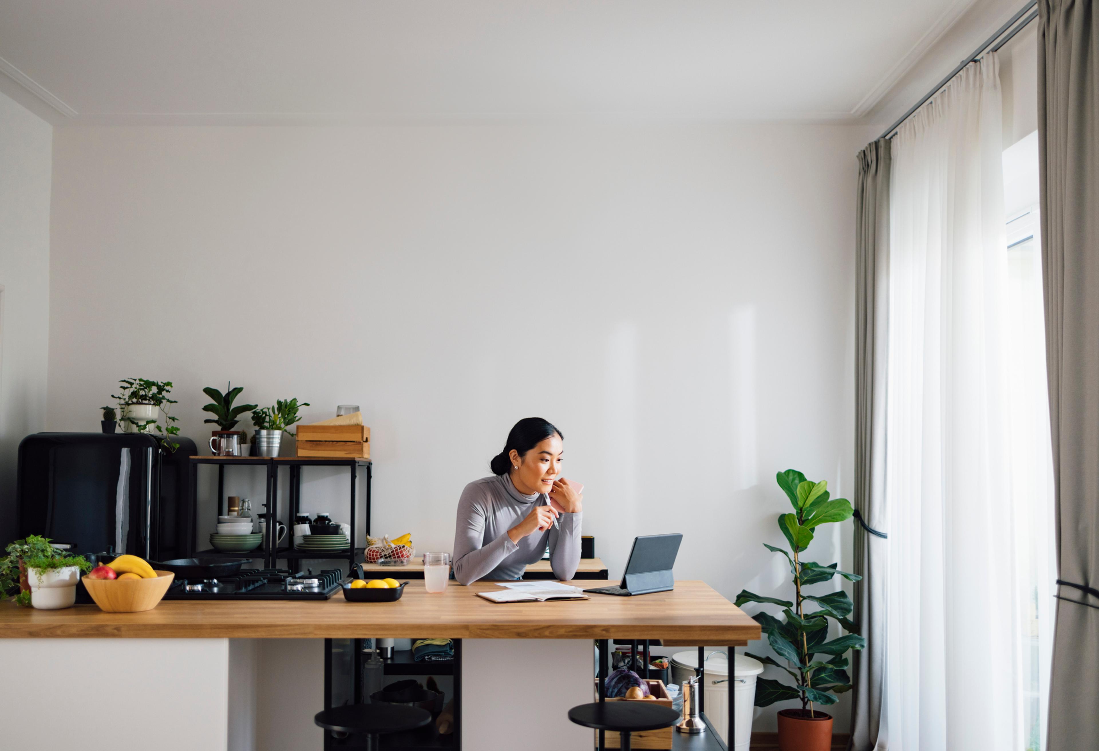 Remote employer researching payroll fraud