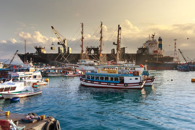 Temukan Kapal Impian Anda di Bursa Kapal