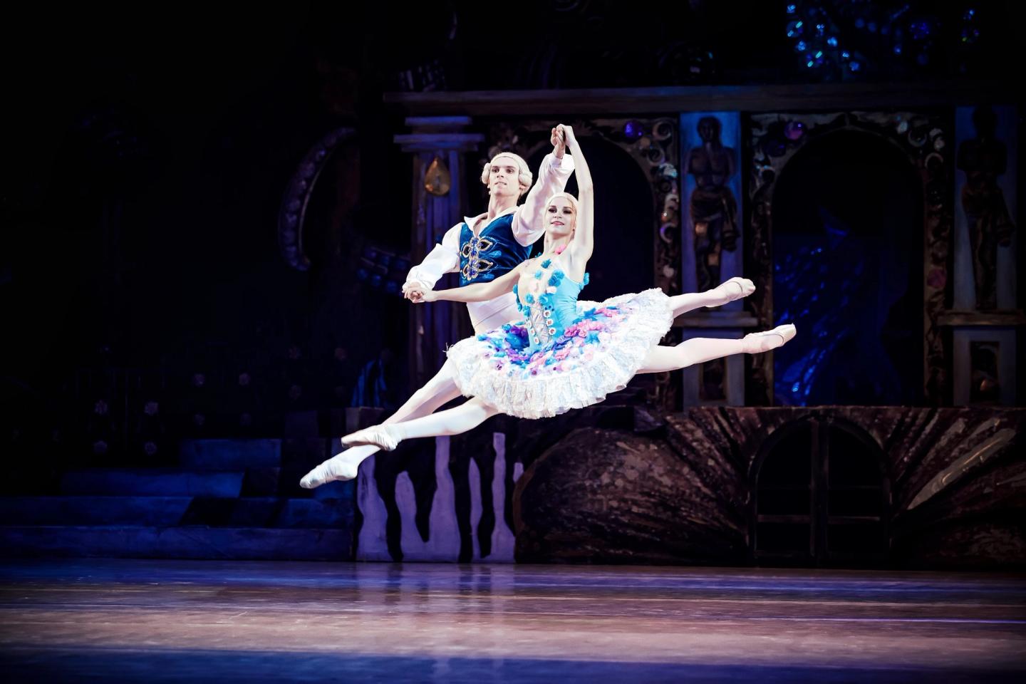 Grand Kyiv Ballet