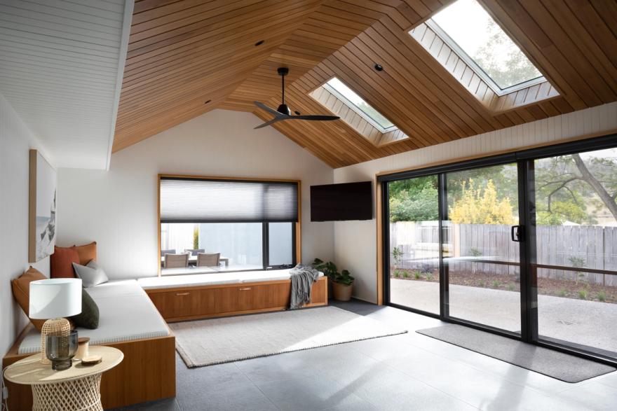 Understanding standard ceiling heights in home construction | Barwick ...