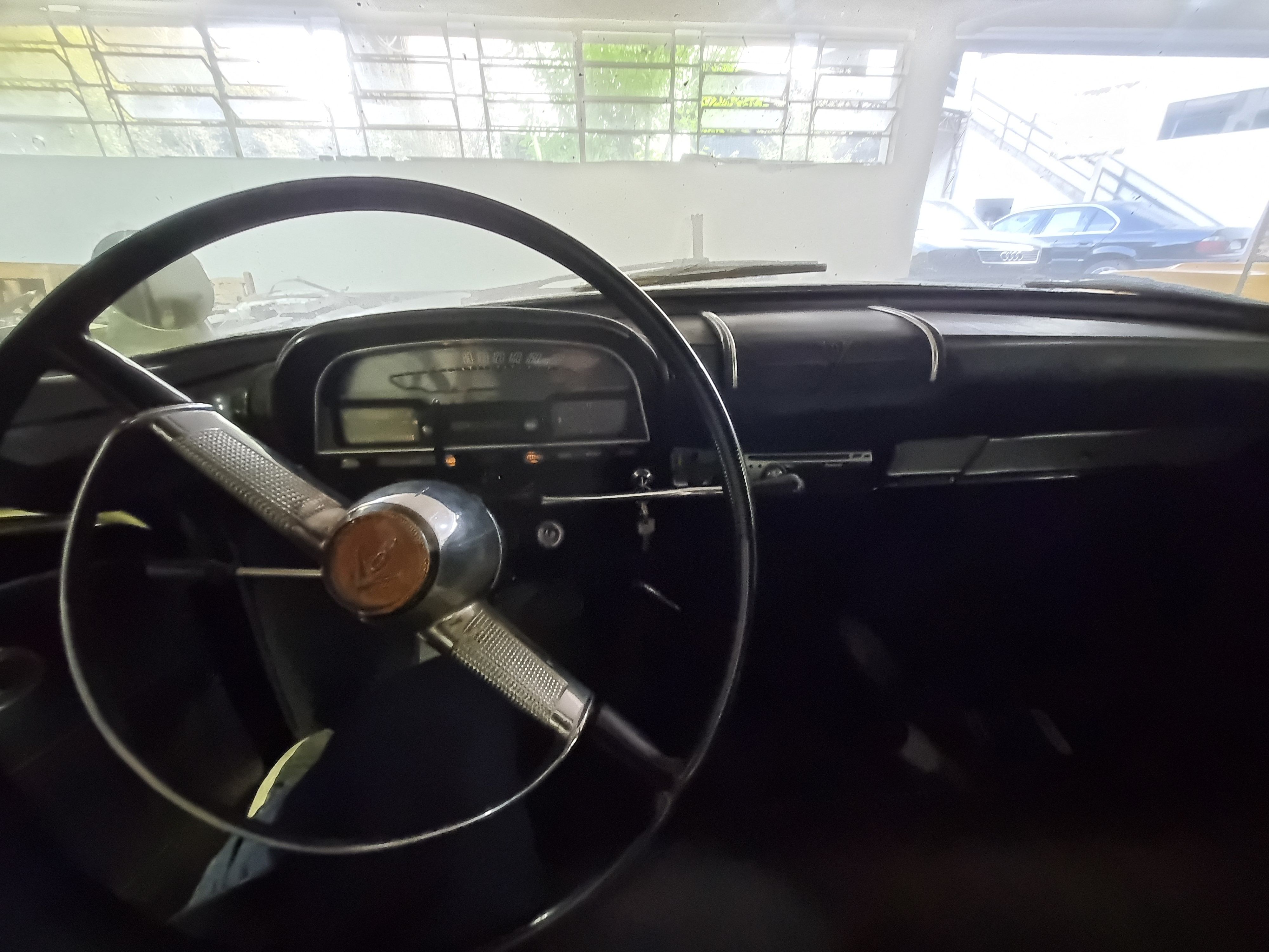SIMCA CHAMBORD 1964 - Imagem 8