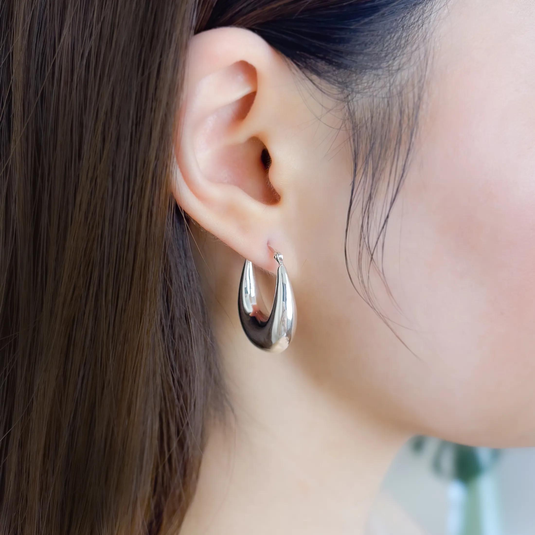 Classic Teardrop Hoops