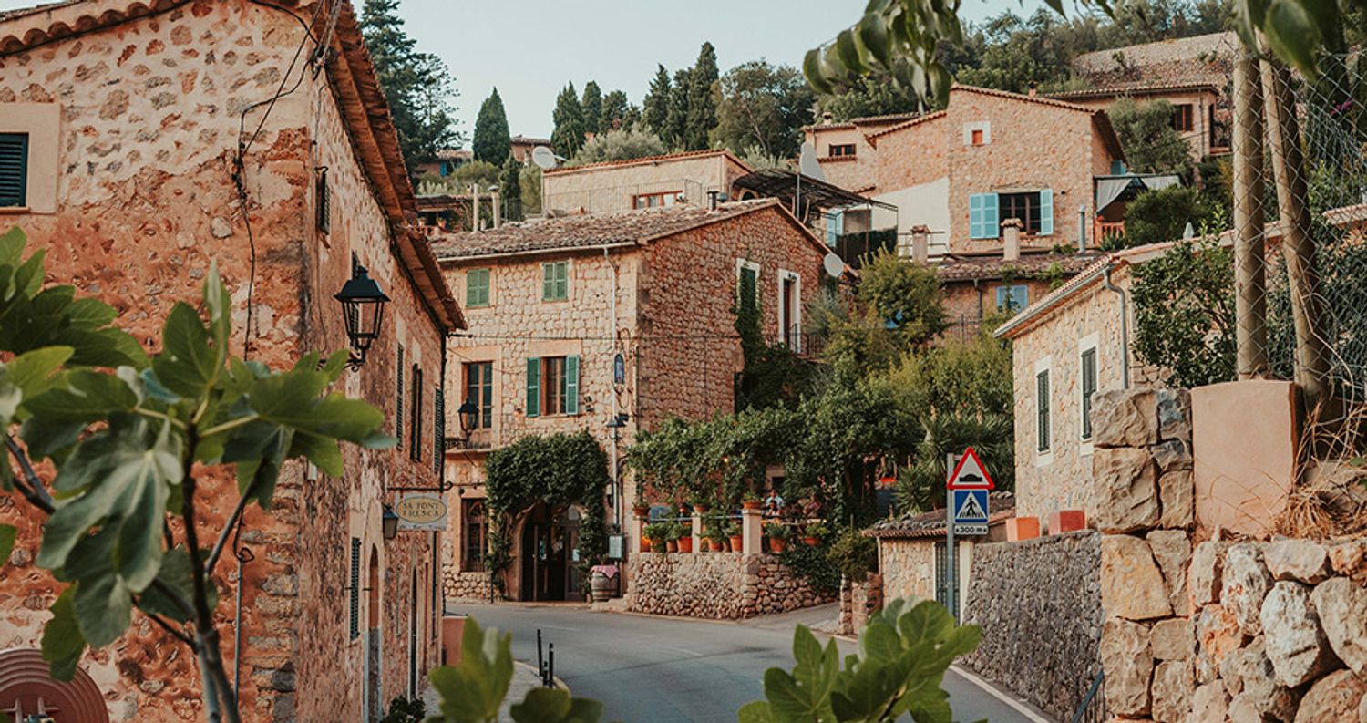 a photo of the village Deia on Mallorca