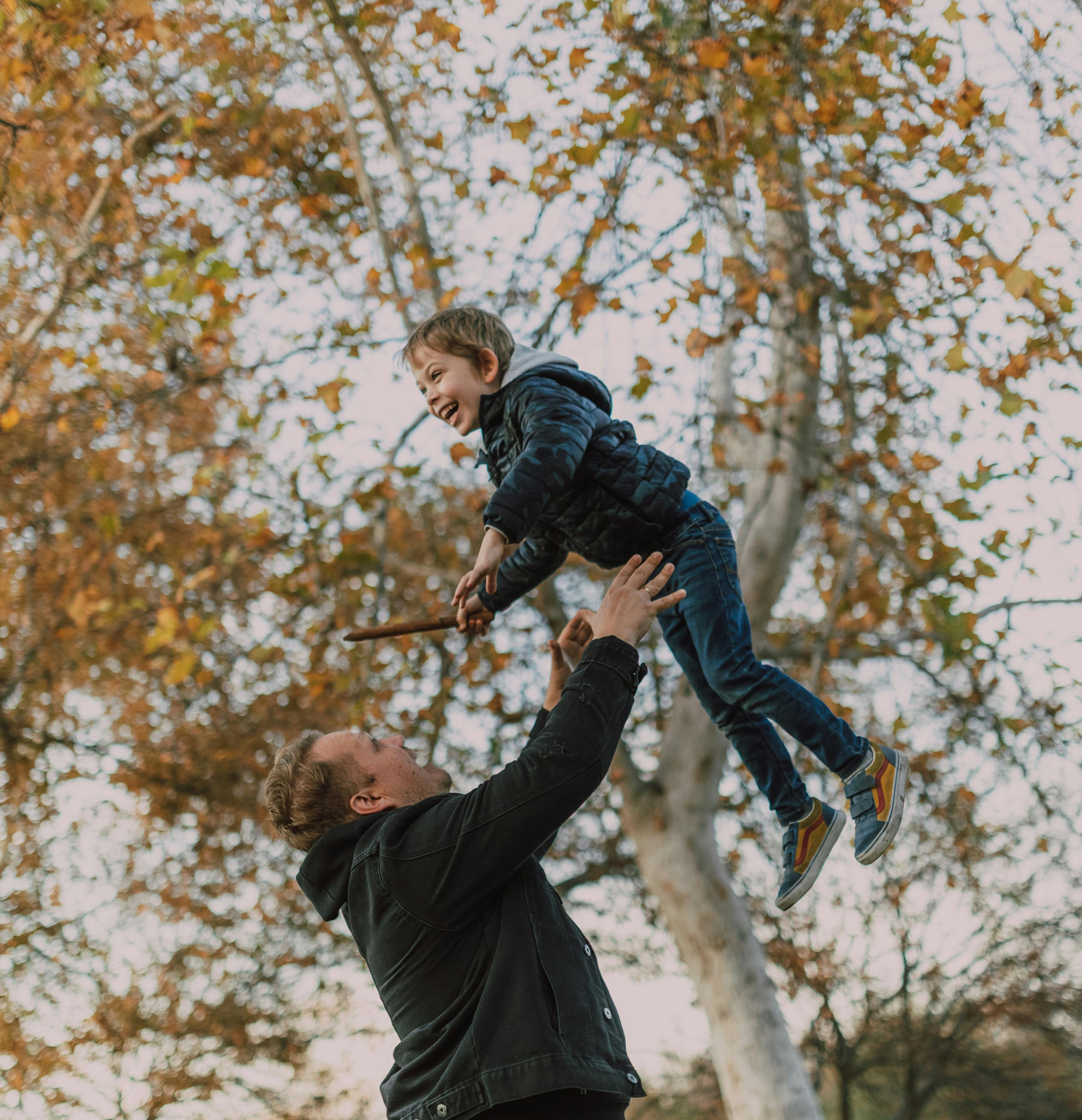 How to Stay Active on Thanksgiving: Simple Movements That Support Metabolism, Digestion & Muscle Strength