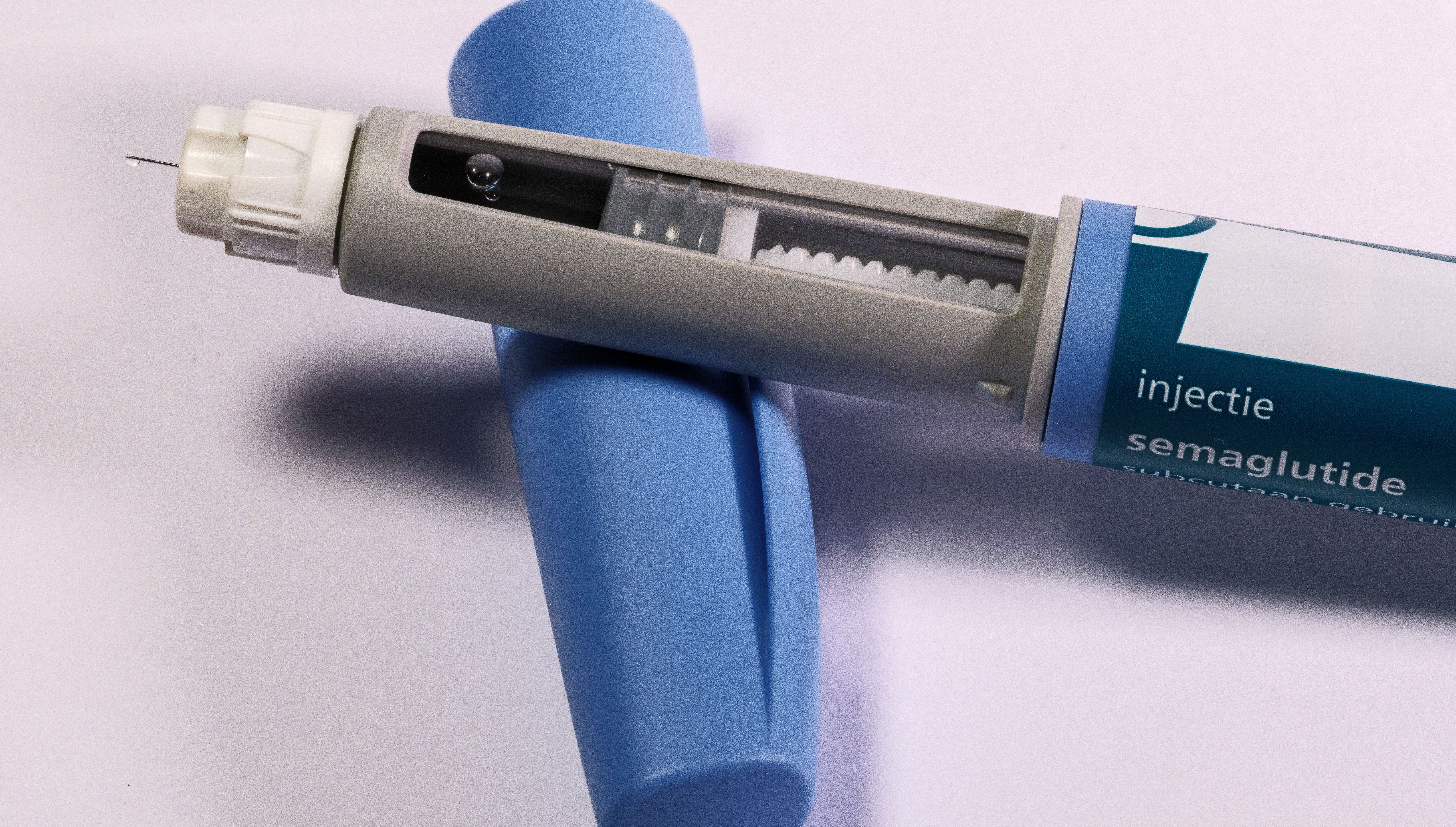 Weighing the Risks + Benefits of Weight Loss Shots