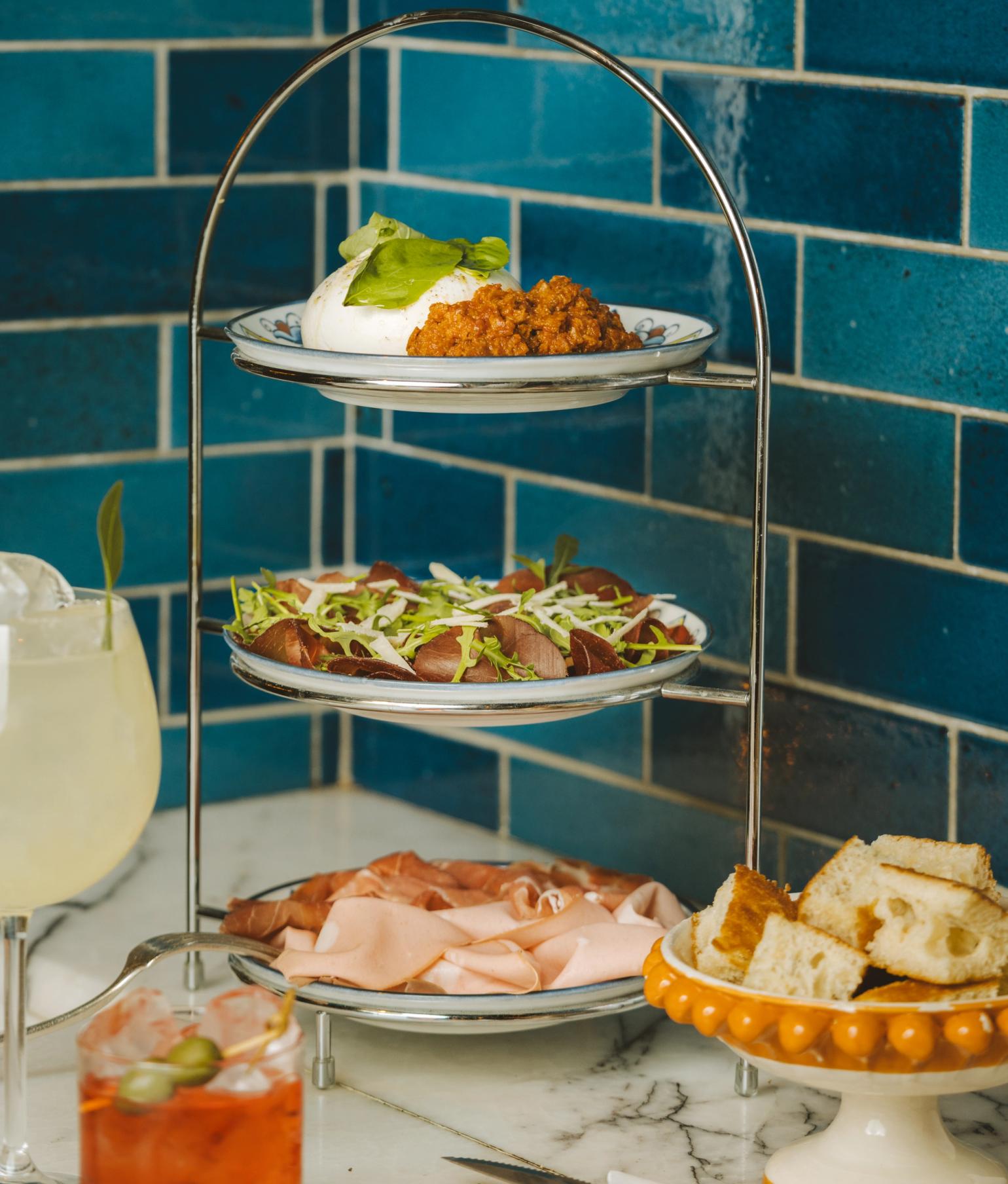 Big Mamma · Italian restaurants con molto amore