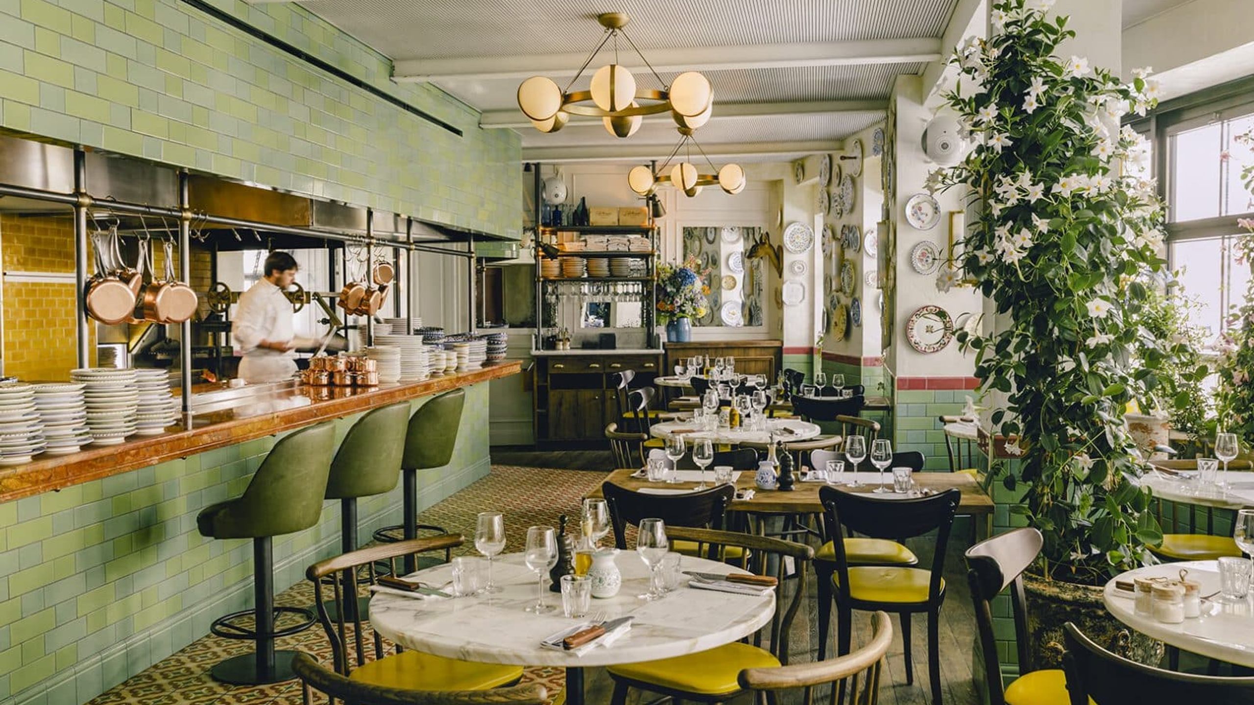 Big Mamma · Italian restaurants con molto amore