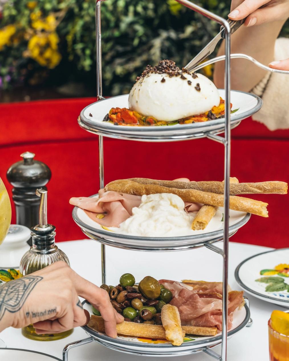 Big Mamma · Italian restaurants con molto amore