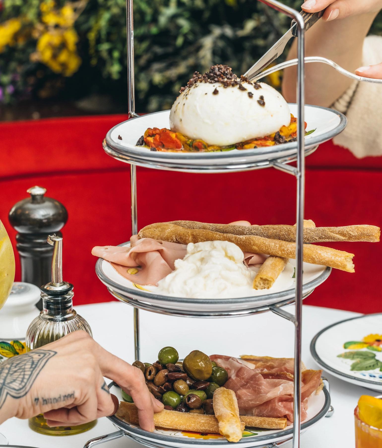 Big Mamma · Italian restaurants con molto amore