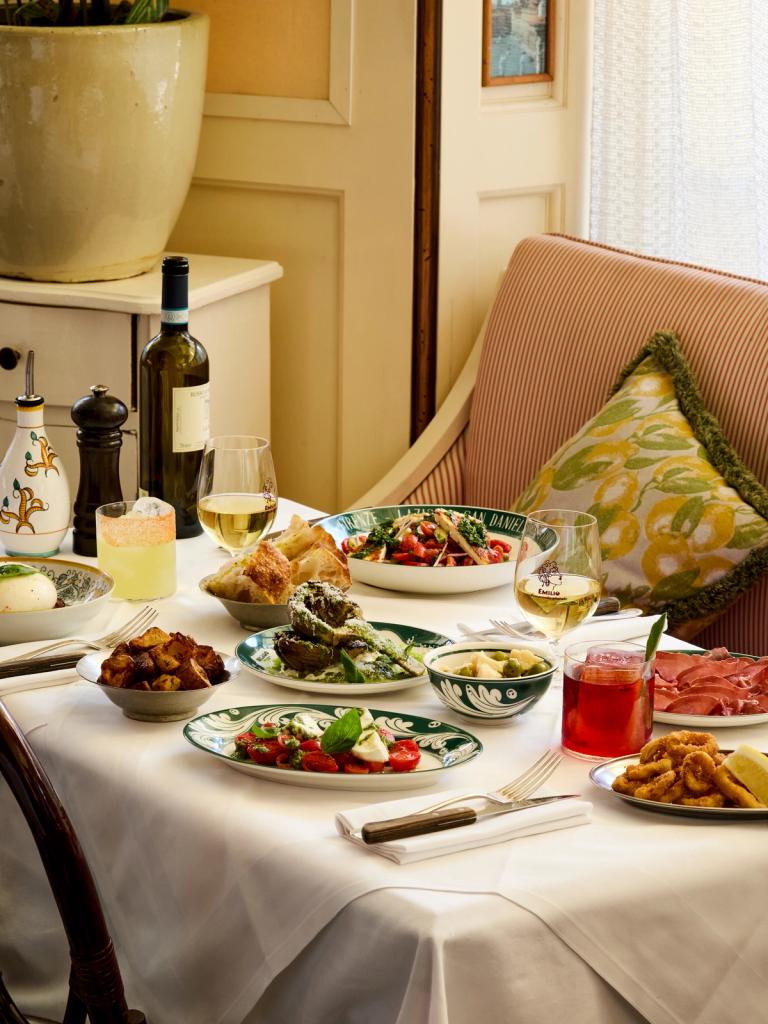 Big Mamma · Italian restaurants con molto amore