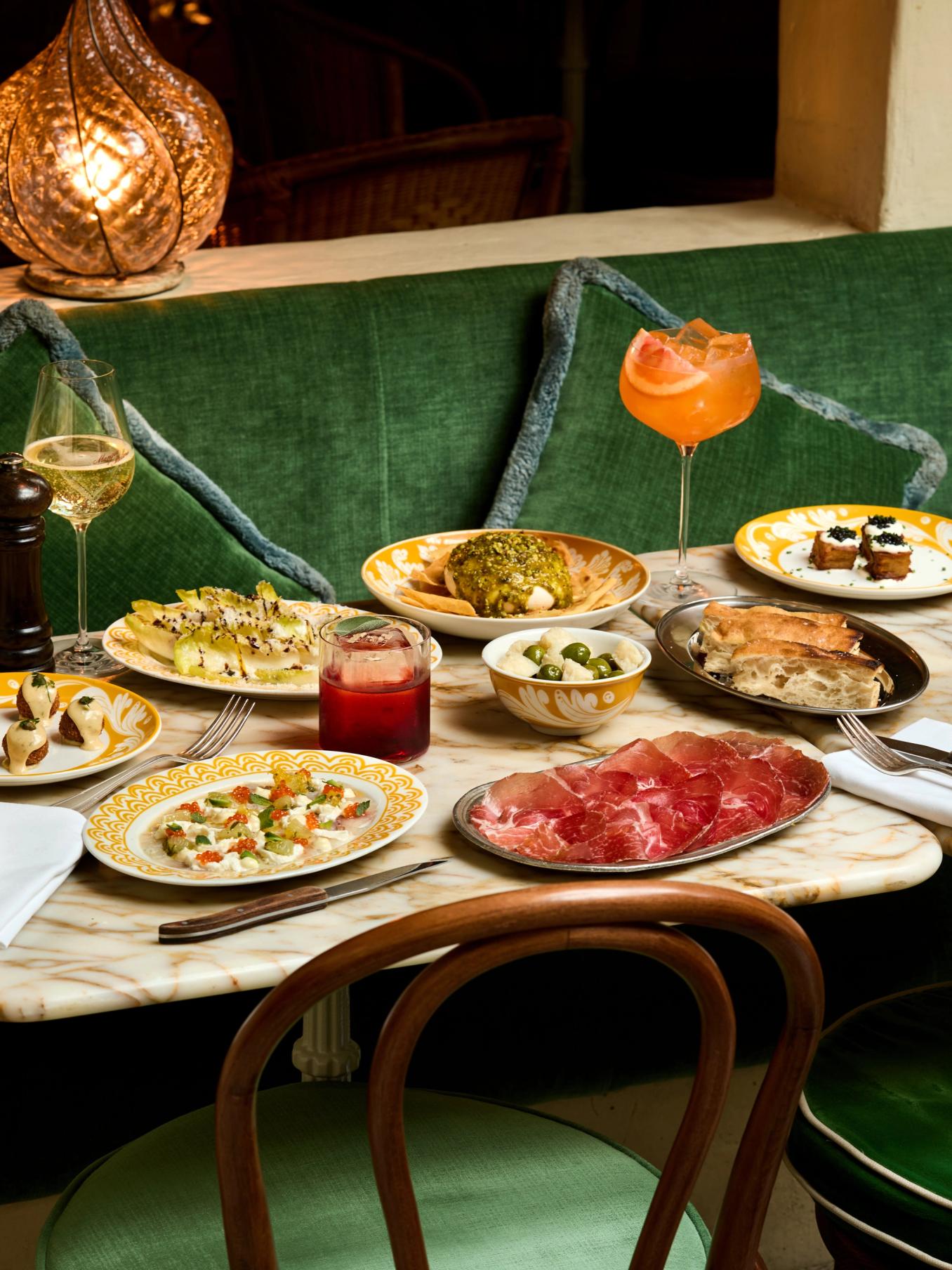 Big Mamma · Italian restaurants con molto amore