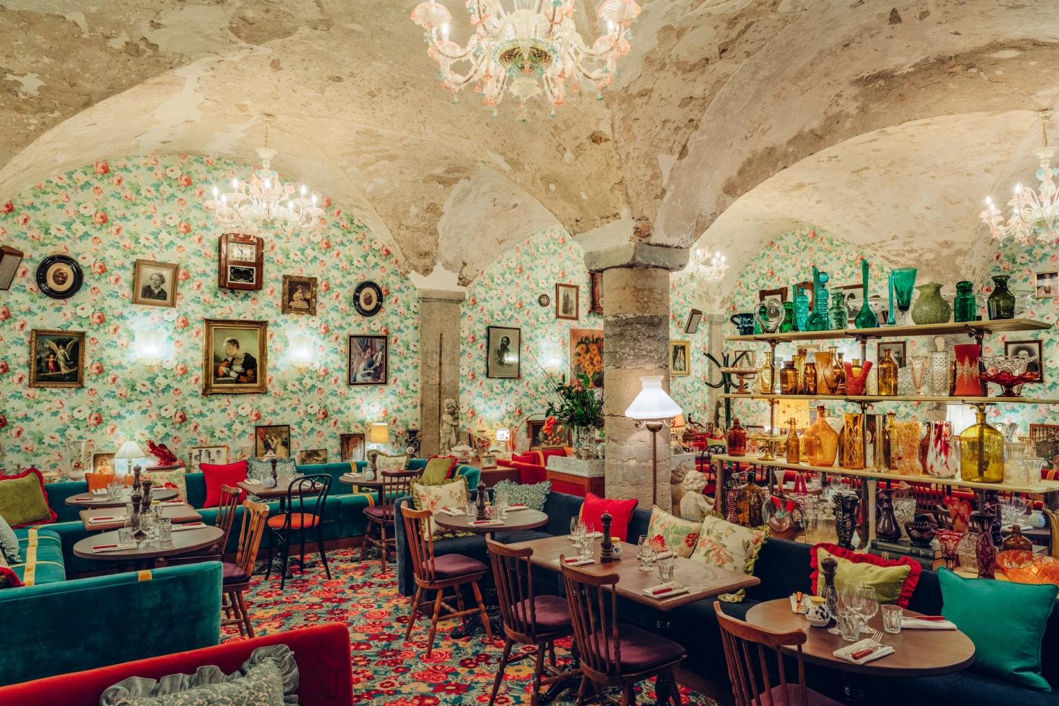 Big Mamma · Italian restaurants con molto amore