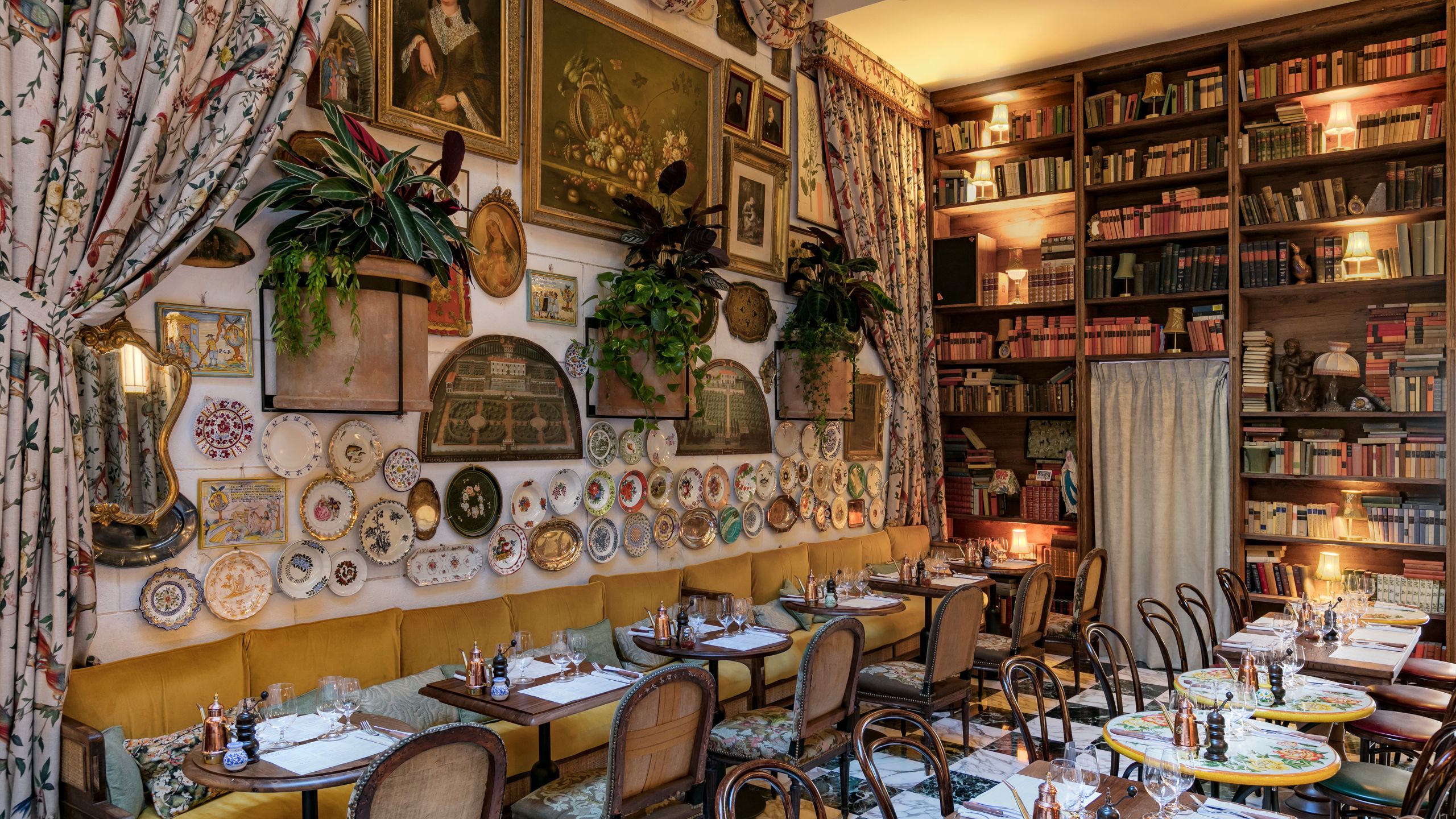 Big Mamma · Italian restaurants con molto amore