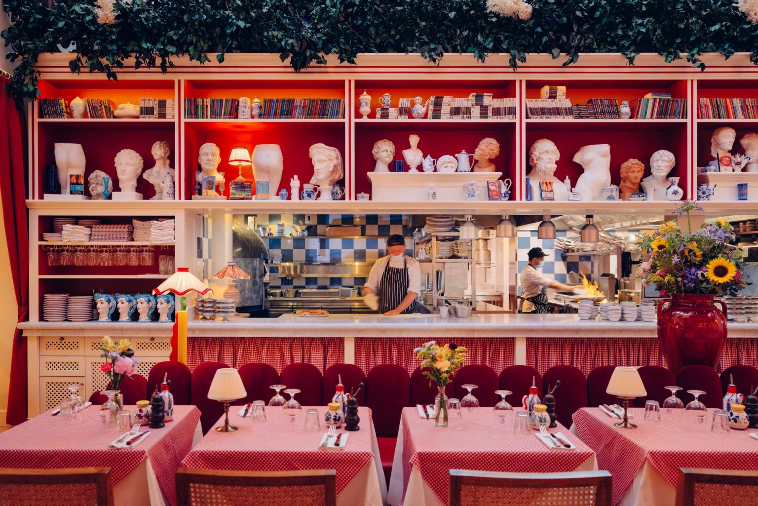 Big Mamma · Italian restaurants con molto amore