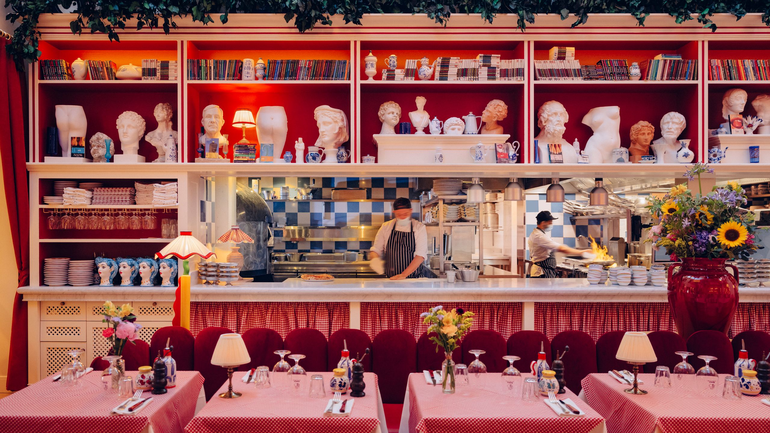 Big Mamma · Italian restaurants con molto amore
