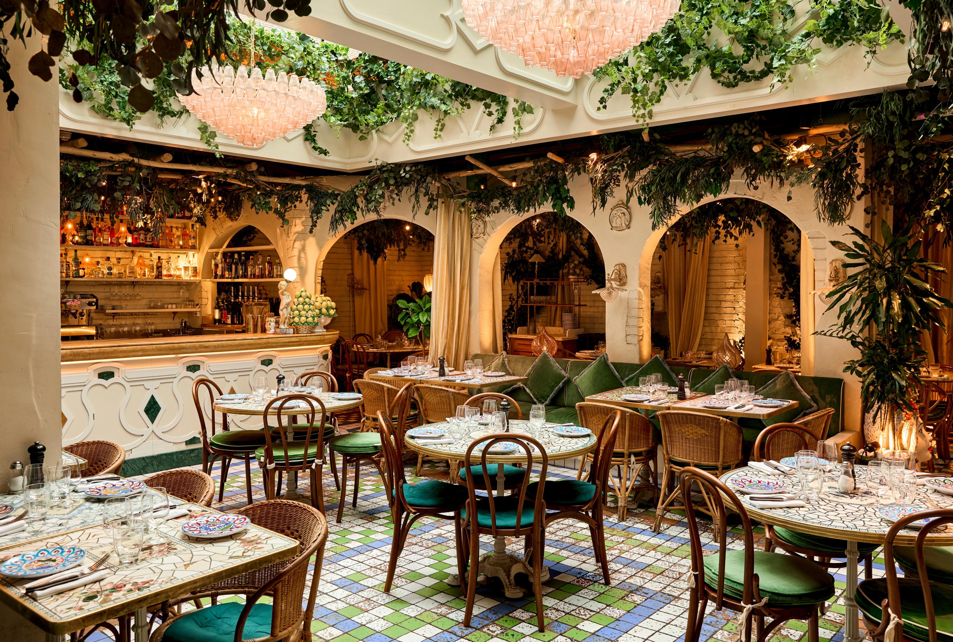 Big Mamma · Italian restaurants con molto amore