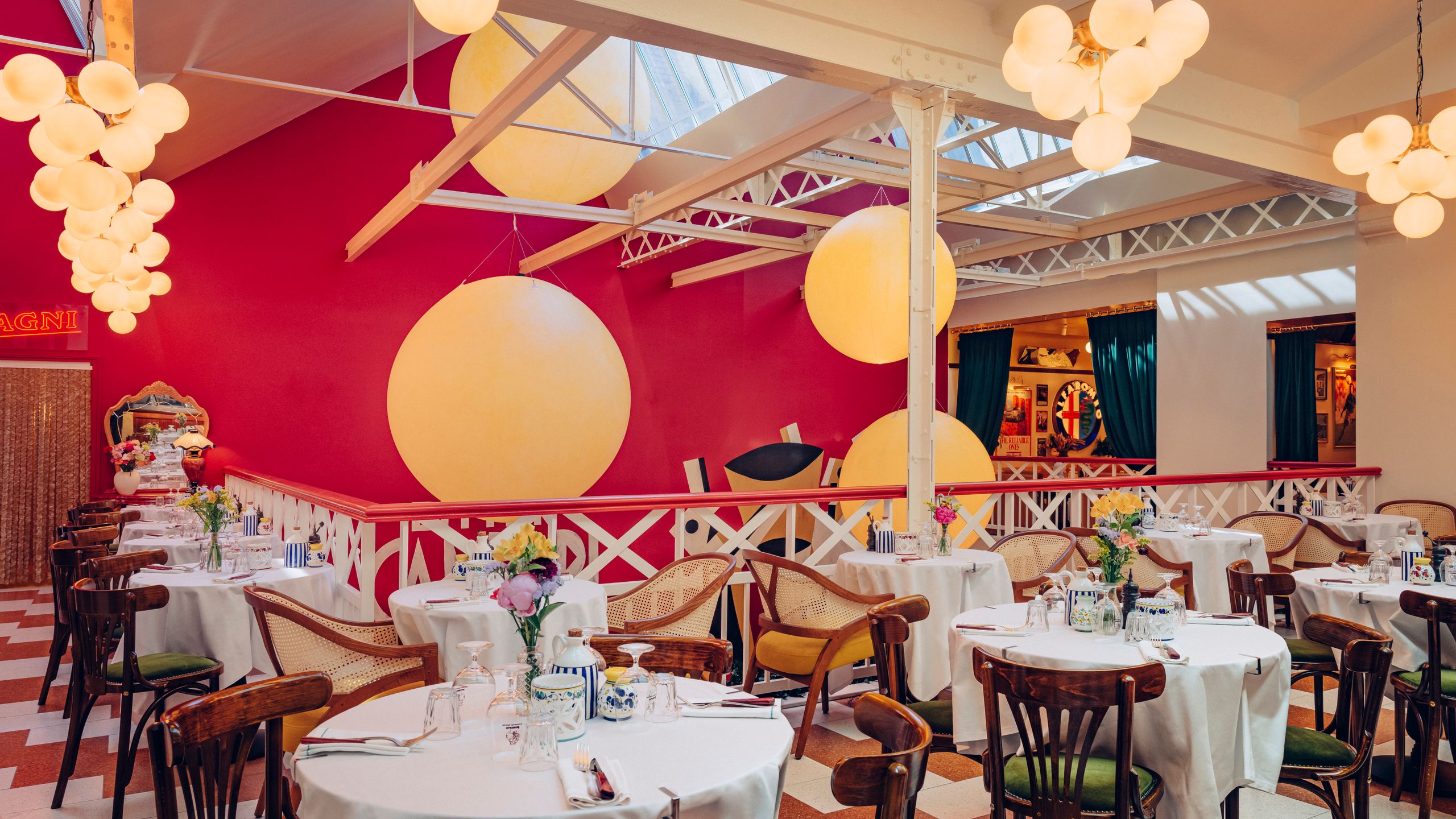Big Mamma · Italian restaurants con molto amore