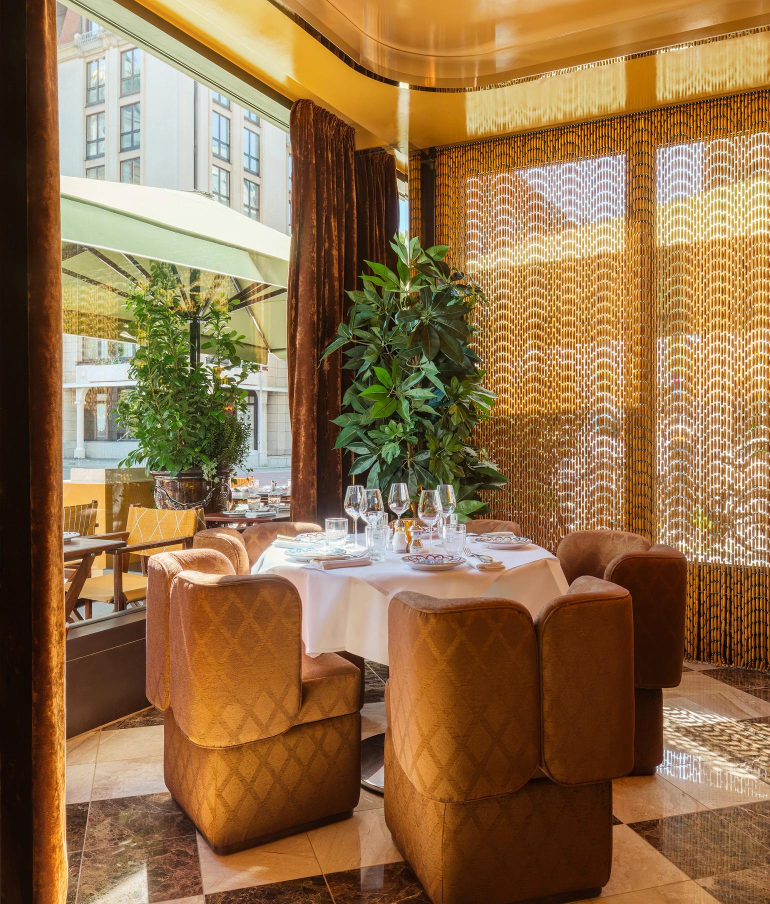 Restaurant italien avec terrasse dans Mitte