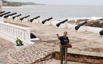 Cultural Ghana: Castles & Traditions