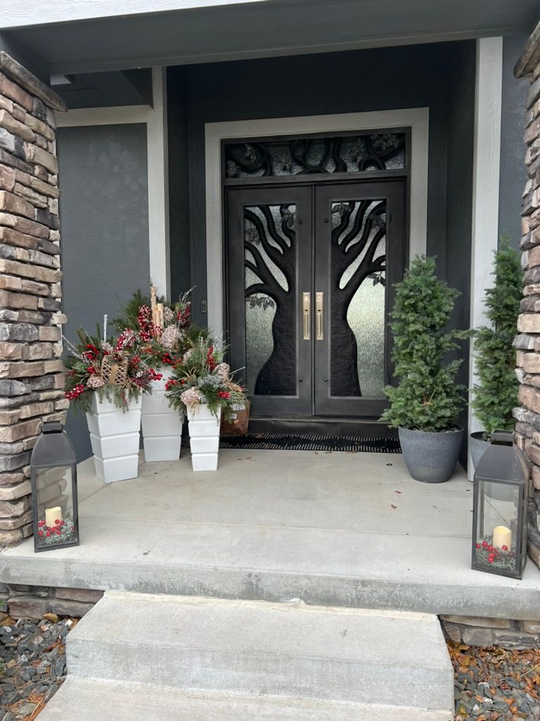 Holiday Porch Planter