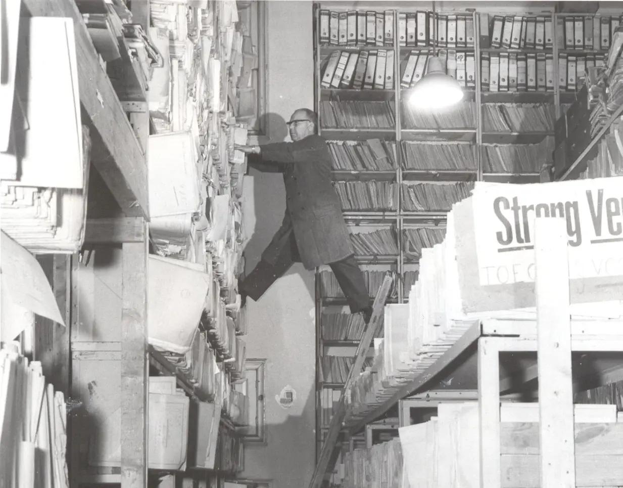 Oorlog voor de Rechter | Homepage