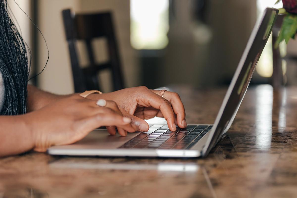 Shopify To Share How Merchants Find Shopify Tools