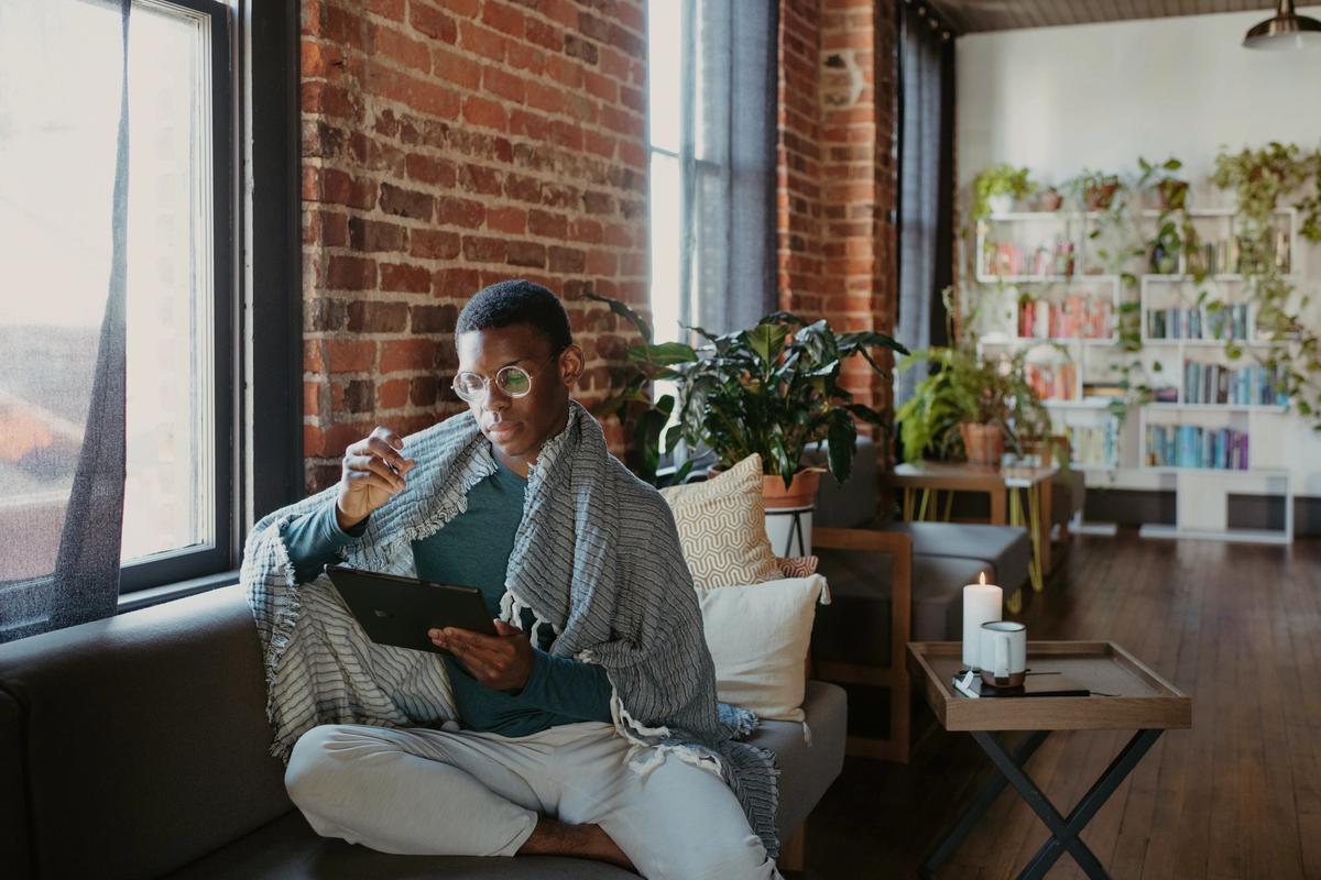 How Is Augmented Technology Boosting Ecommerce Sales?