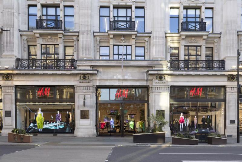 H&M Window