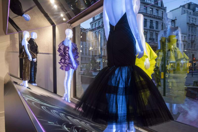 H&M Window