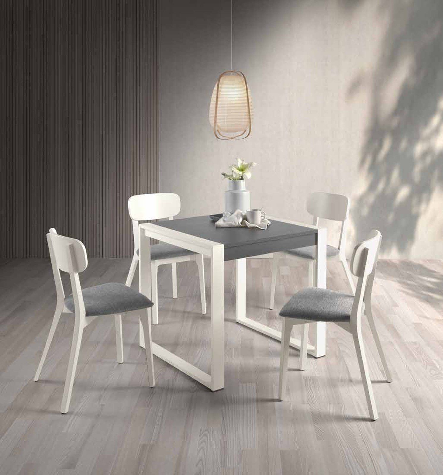Silla Madera 121 de Pinald, fotografía del catálogo del fabricante