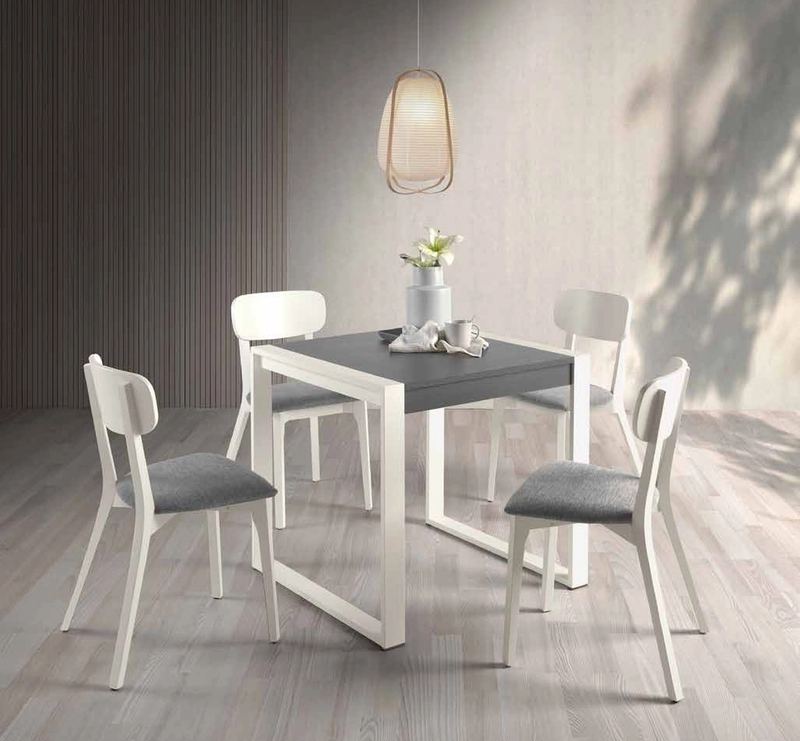 Mesa De Comedor Extensible 2422 de Pinald, fotografía del catálogo del fabricante