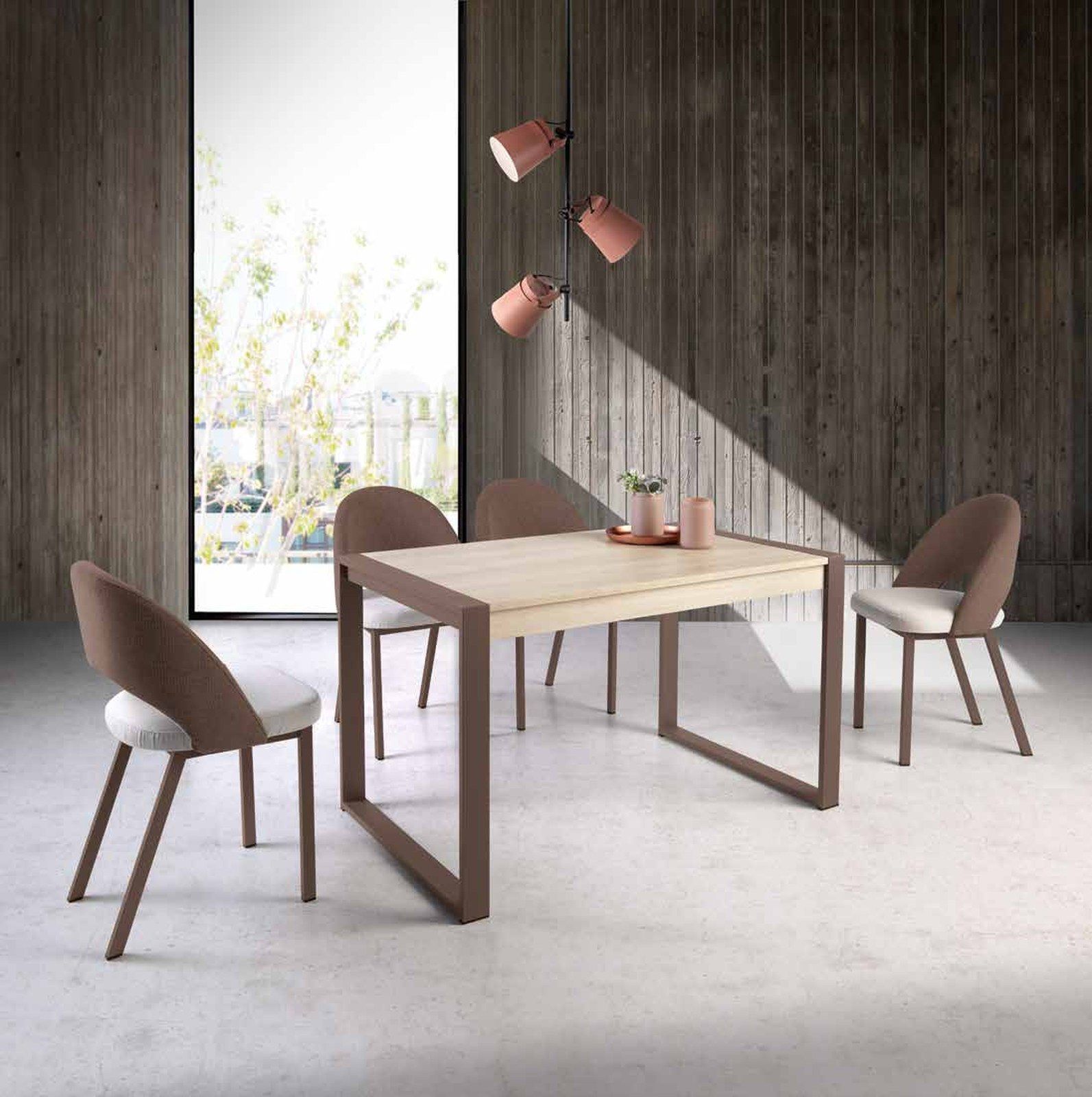 Silla Metal  /  Tapizada 223 de Pinald, fotografía del catálogo del fabricante