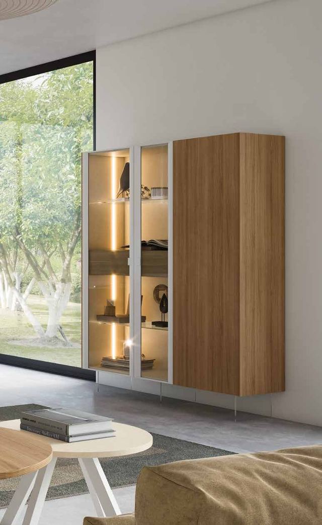 Fotografía de composición modular de salón de la colección FRESH, en acabado Riva / Arena.