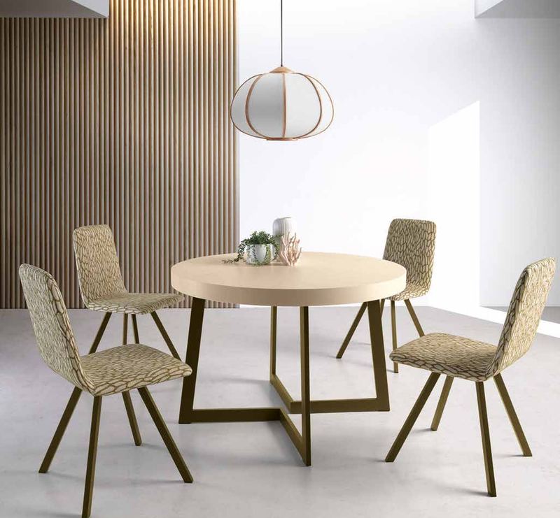 Mesa De Comedor Extensible 2822 de Pinald, fotografía del catálogo del fabricante