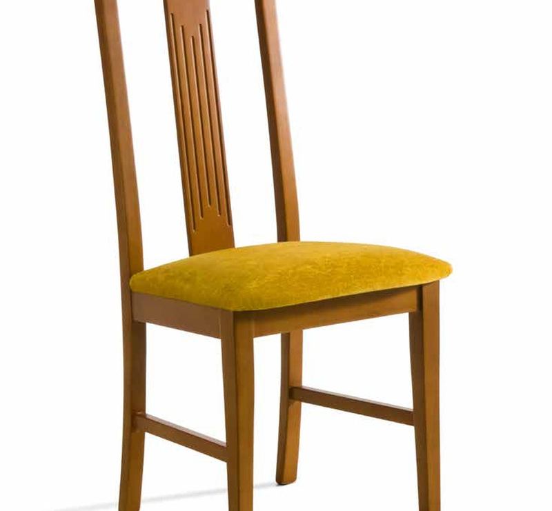 Silla de comedor clásica modelo 40 de SG, respaldo con dos listones verticales acanalados y asiento tapizado