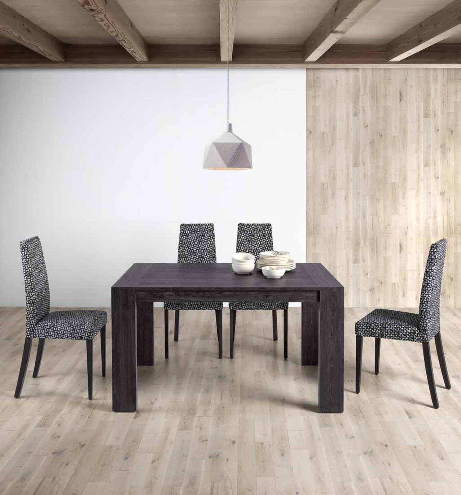 Silla Madera  /  Tapizada 116 de Pinald, fotografía del catálogo del fabricante