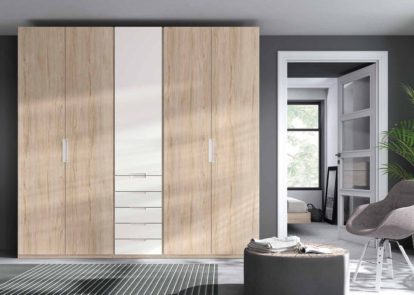 Armario de dormitorio 4 — Composición 051, fotografía de catálogo del fabricante