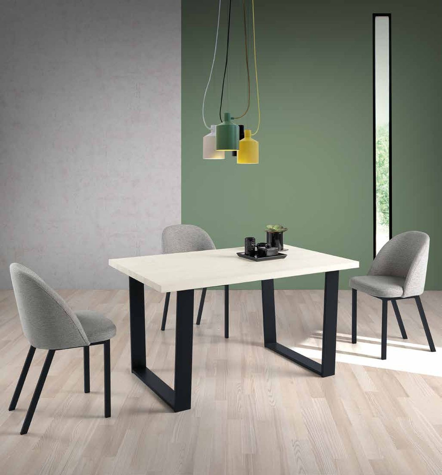 Mesa De Comedor Fija 2022 de Pinald, fotografía del catálogo del fabricante