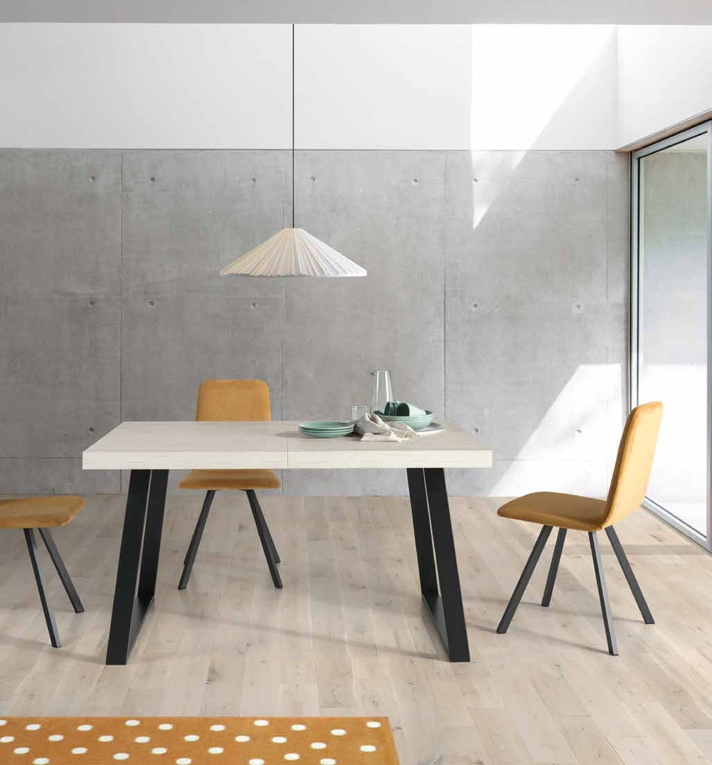 Silla Metal / Tapizada 218 de Pinald, fotografía del catálogo del fabricante
