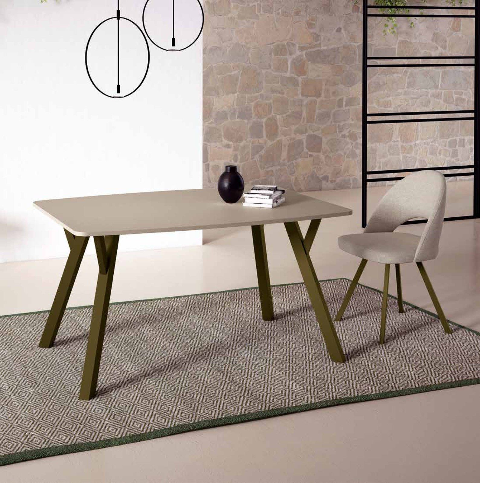 Silla Metal  /  Tapizada 228 de Pinald, fotografía del catálogo del fabricante