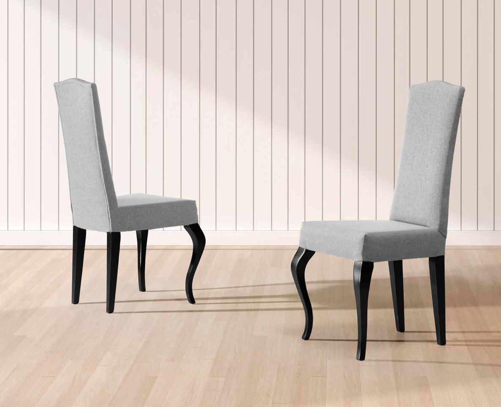 Silla de comedor modelo 190 de SG, respaldo alto tapizado liso y patas curvadas en negro