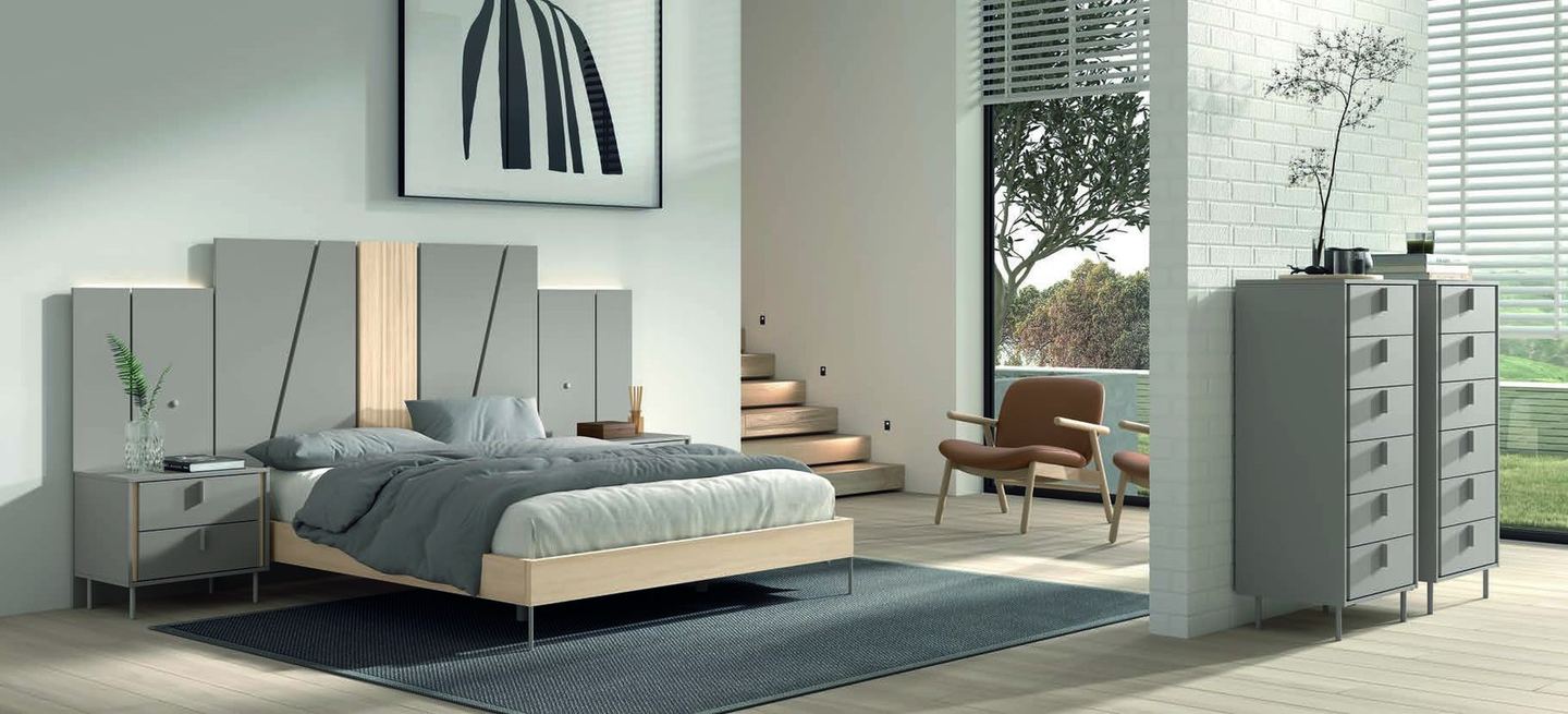 matrimonio-emotion-dormitorio-06-principal-01.jpg: Dormitorio Emötion composición 06 con cama doble, cabecero flexia alas con iluminación, módulos zen y cómoda alta