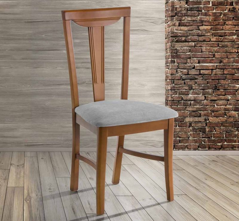 Silla de comedor clásica modelo 26 de SG, respaldo con un listón central ancho de madera y asiento tapizado