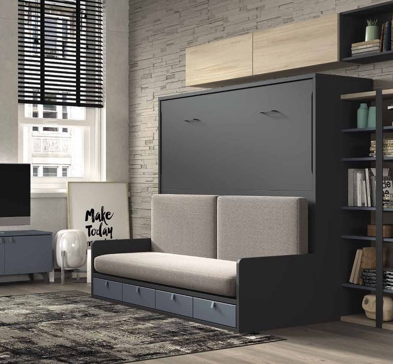 Vista general de la composición F-268, se observan cama abatible con sofá, librerías y conexión USB e iluminación.