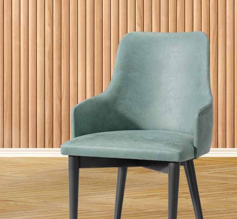 Silla de comedor modelo 205 de SG, butaca de tapizado continuo, con el reposabrazos unido al respaldo sin hueco, sobre