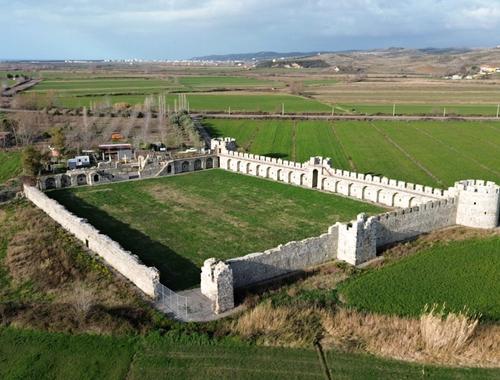 SPILLE-VILË BASHTOVË 3