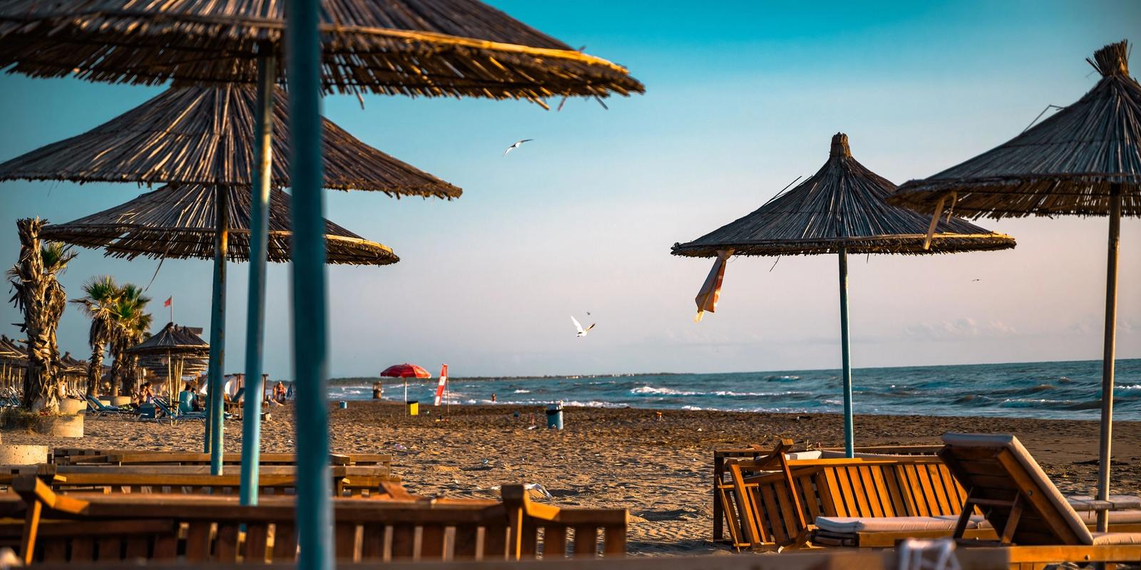 SPILLE-VILË BASHTOVË