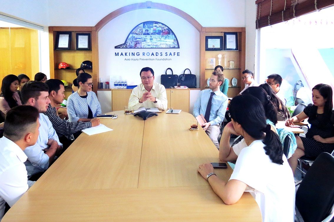 Vice Chairman Dr. Khuat Viet Hung of the NTSC visits AIP Foundation